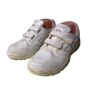 New Balance white 812 walking hook and loop roll bar shoes size 10